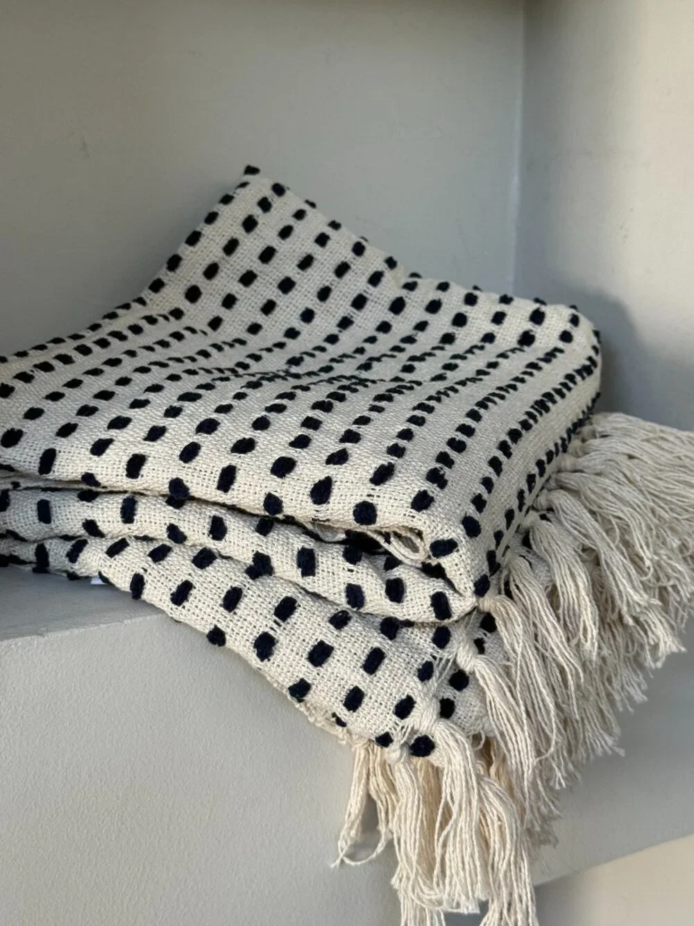 New Urban86 Navy Ivory Woven Cotton Throw Blanket 50x60 Tassel Fringe Boho